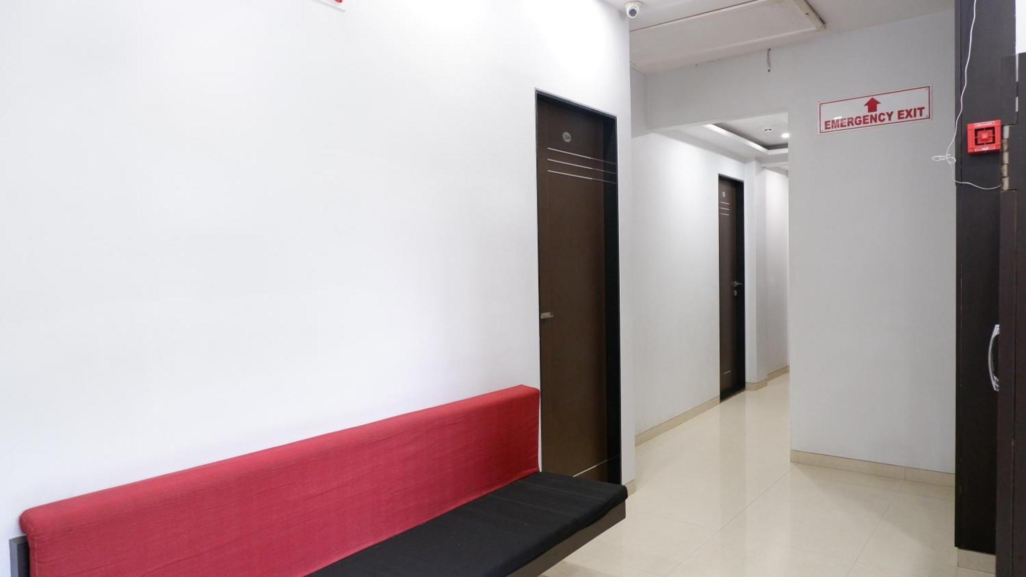 Hotel Briteway Mumbai Exterior photo